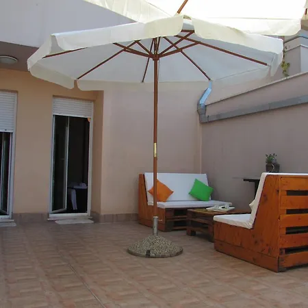 Marina Apartment *